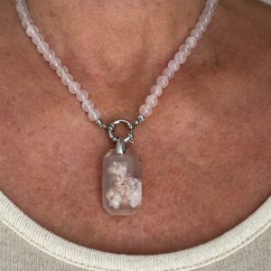Ras de cou en Agate Fleur de Cerisier & Quartz Rose